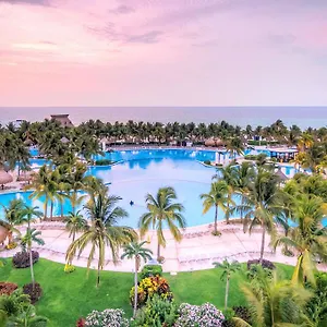 At Mayan Palace Vidanta Riviera Maya Hotel